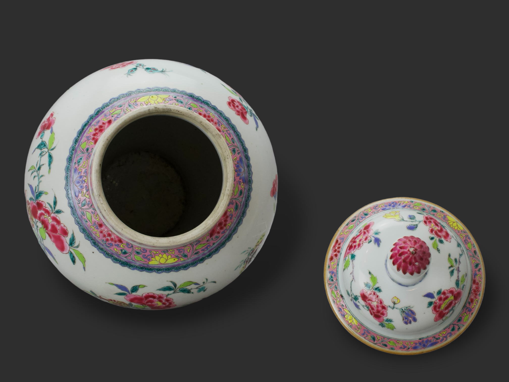 A Fine 'rose-verte' Three Vase Garniture, Yongzheng the jar H:46cm. overall comprising one - Image 8 of 12