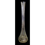 AN EARLY 20TH CENTURY DECORATIVE STOURBRIDGE CLEAR GLASS CYLINDRICAL BUD VASE, CIRCA 1900 - 1920. (h