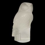 LALIQUE, A FRENCH FROSTED GLASS 'OWL' PAPERWEIGHT Engraved ‘Lalique France’. (approx 9.5cm)