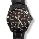 SEIKO, SPORTS, A CERAMIC GENT’S AUTOMATIC WRISTWATCH Having a black tone dial with day date window