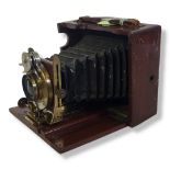 J LIZARS MODEL C ?CHALLENGE?. Quarter plate large format wooden plate camera with bellows,