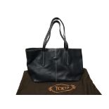 TOD’S, AN ITALIAN DARK BLUE LEATHER DI BAG Having associated dust cover. (40cm x 38cm)