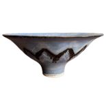 DAME LUCIE RIE, AUSTRIAN/BRITISH, 1902 - 1995, A RARE AND UNUSUAL PORCELAIN CIRCULAR FOOTED BOWL