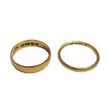 TWO 22CT GOLD BANDS. (both UK ring size O, 6g)