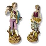 A PAIR OF LATE 19TH/EARLY 20TH CENTURY NEW YORK RUDOLSTADT OF SCHWARZBURG HARD PASTE PORCELAIN