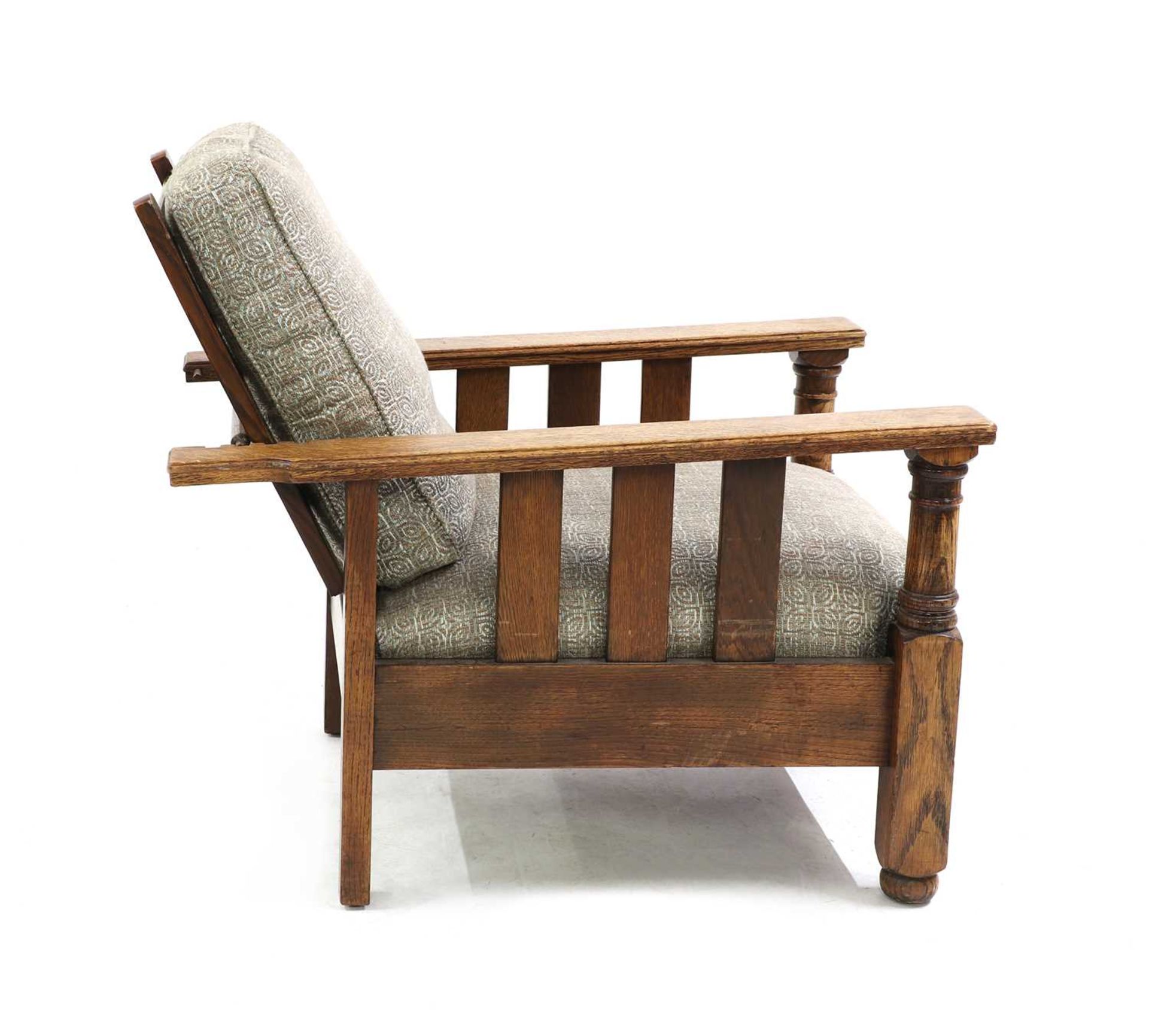 A Parker Knoll Morris-style oak recliner, - Bild 2 aus 5