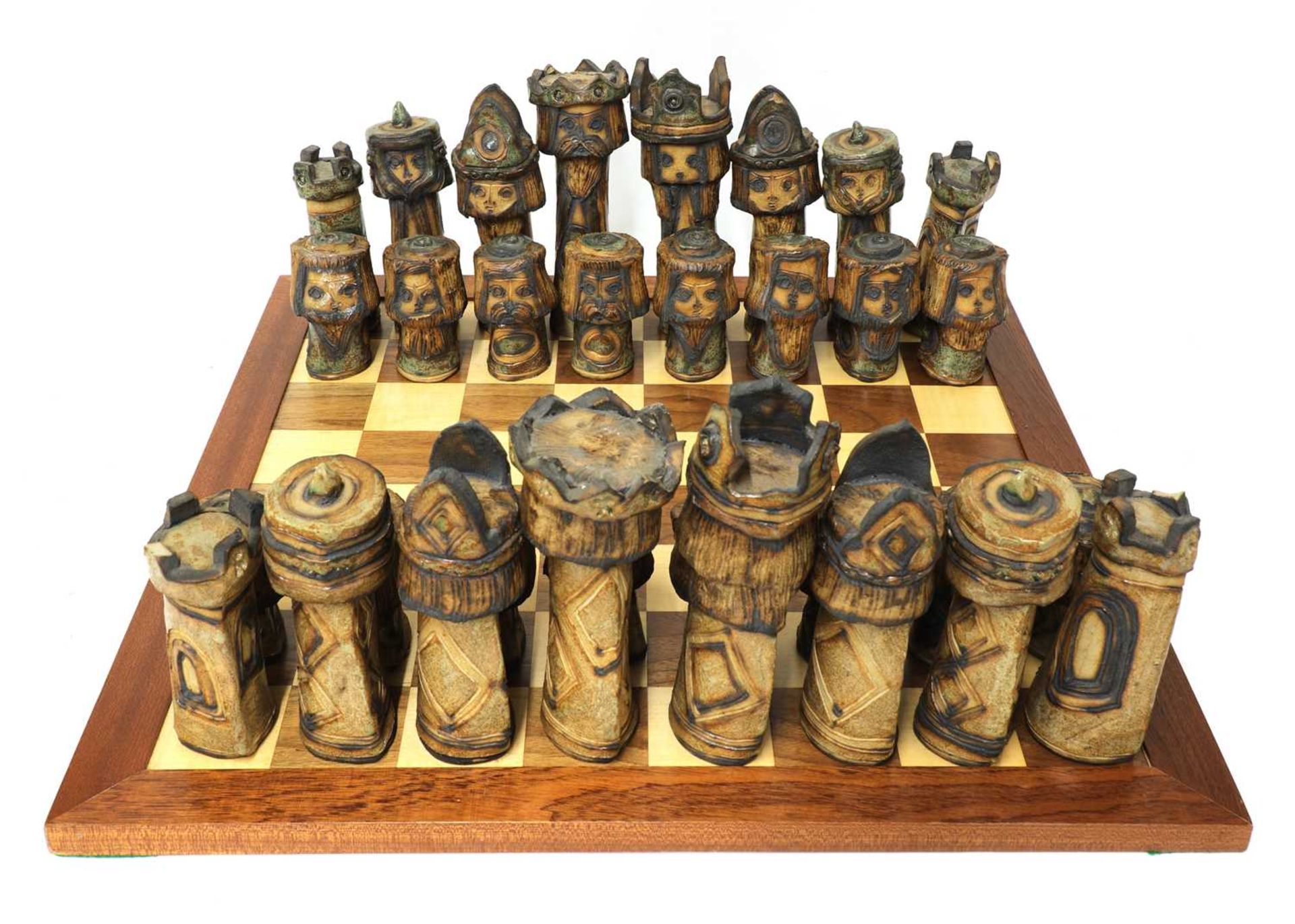 A studio pottery chess set, - Bild 6 aus 9