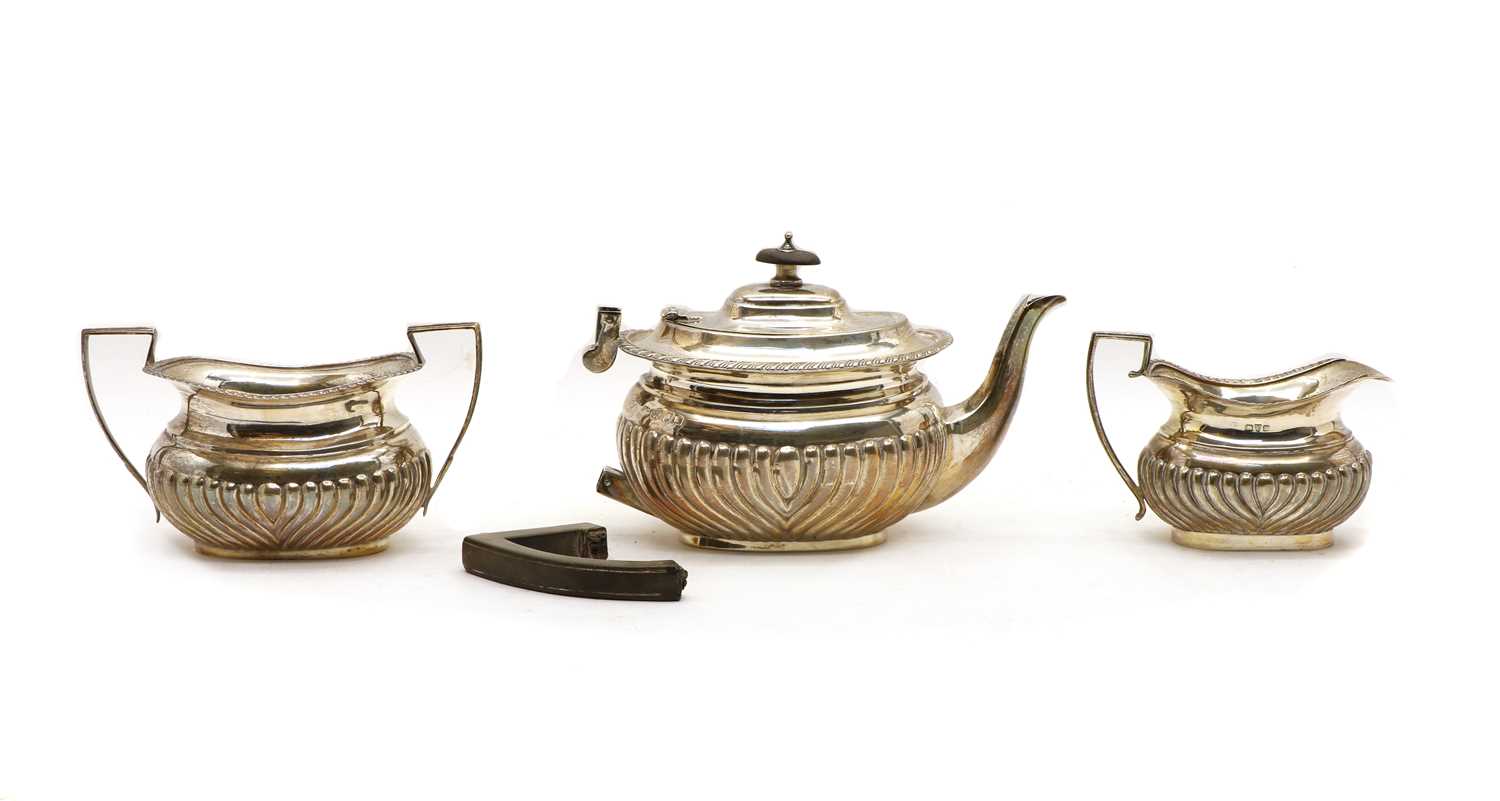 A composed three piece silver tea service, - Image 2 of 4