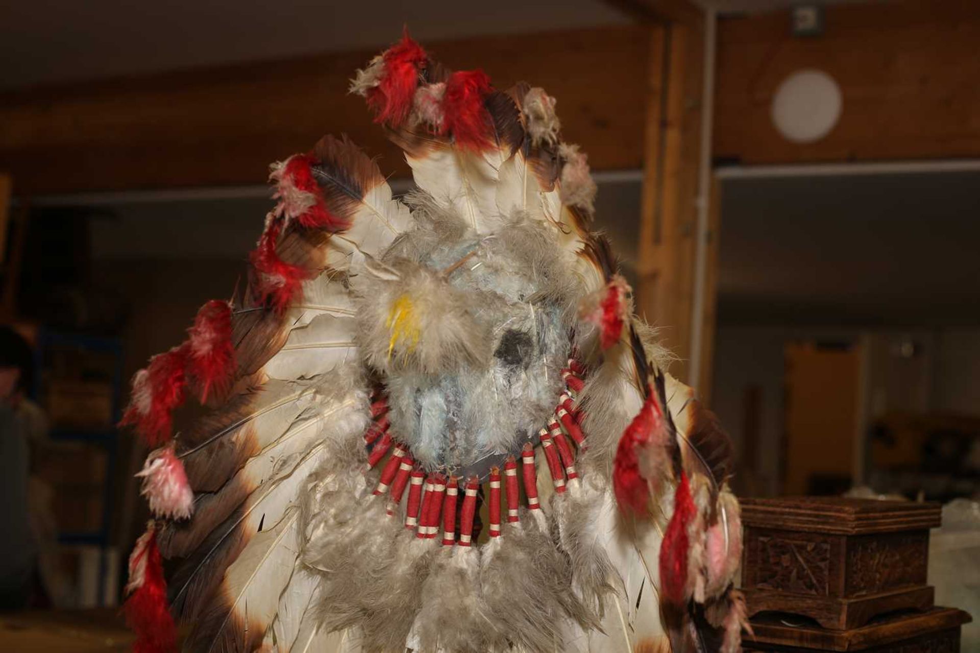 A NATIVE AMERICAN HEADDRESS, - Bild 6 aus 11