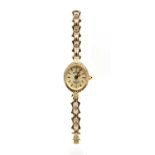 A ladies' 9ct gold Sovereign quartz bracelet watch,