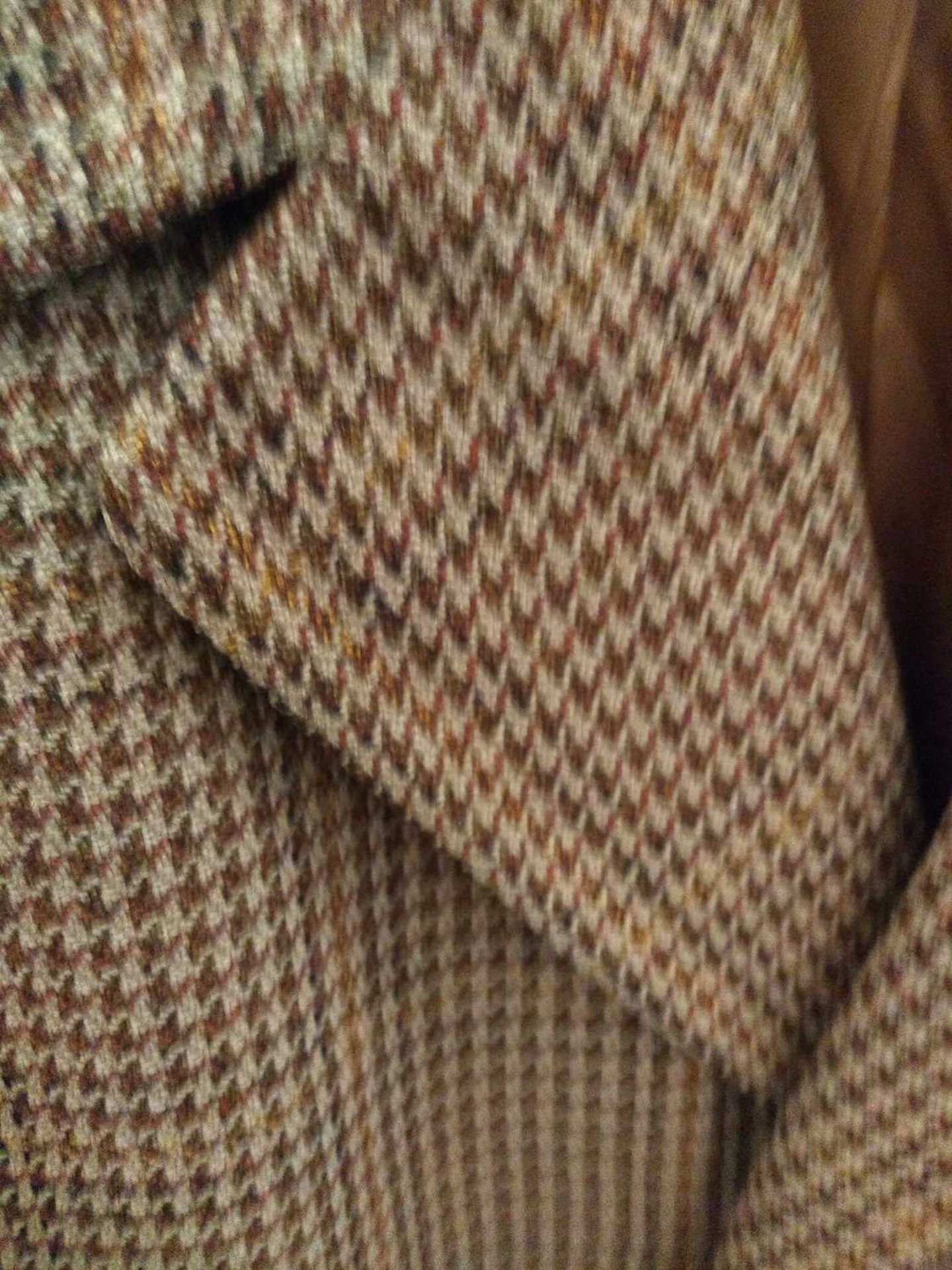 A brown tweed single-breasted overcoat, - Bild 17 aus 20