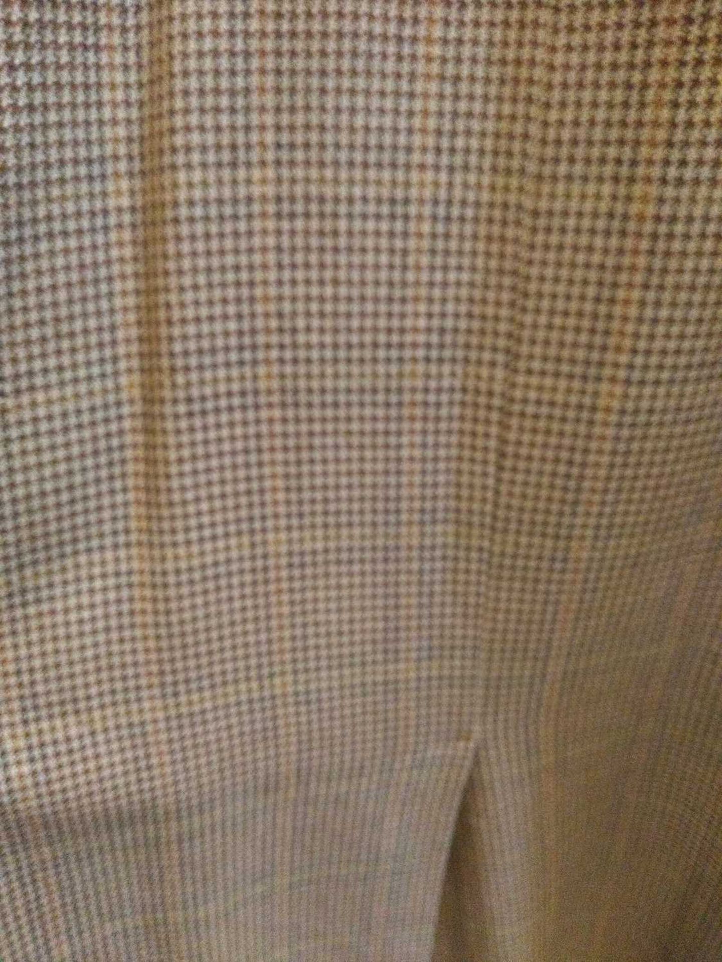 A brown tweed single-breasted overcoat, - Bild 13 aus 20