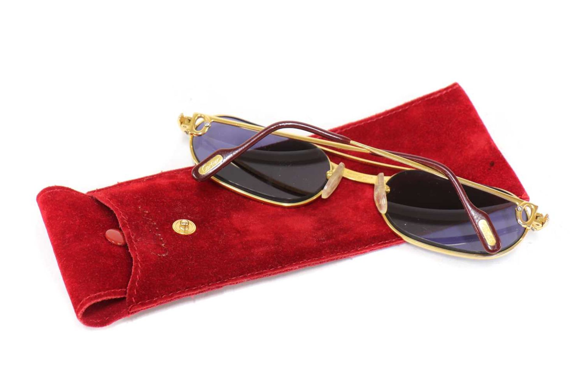 A pair of gold-plated Must be Cartier ‘Louis Cartier’ prescription sunglasses, - Bild 4 aus 5