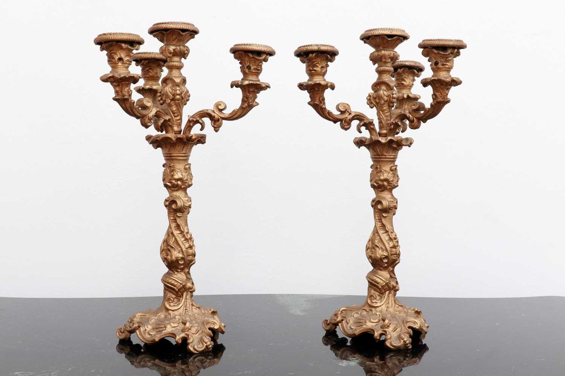 A pair of bronze candelabra, - Bild 2 aus 3