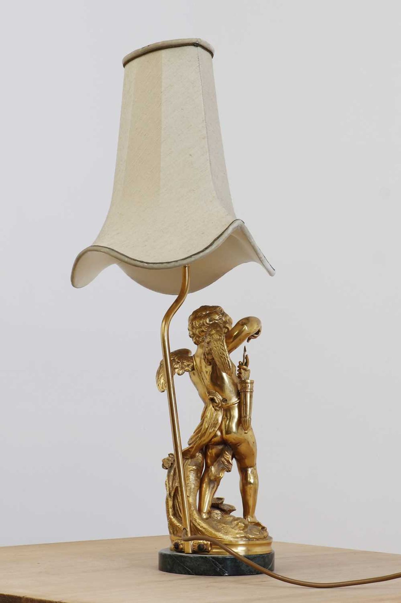 An ormolu table lamp, - Bild 5 aus 5