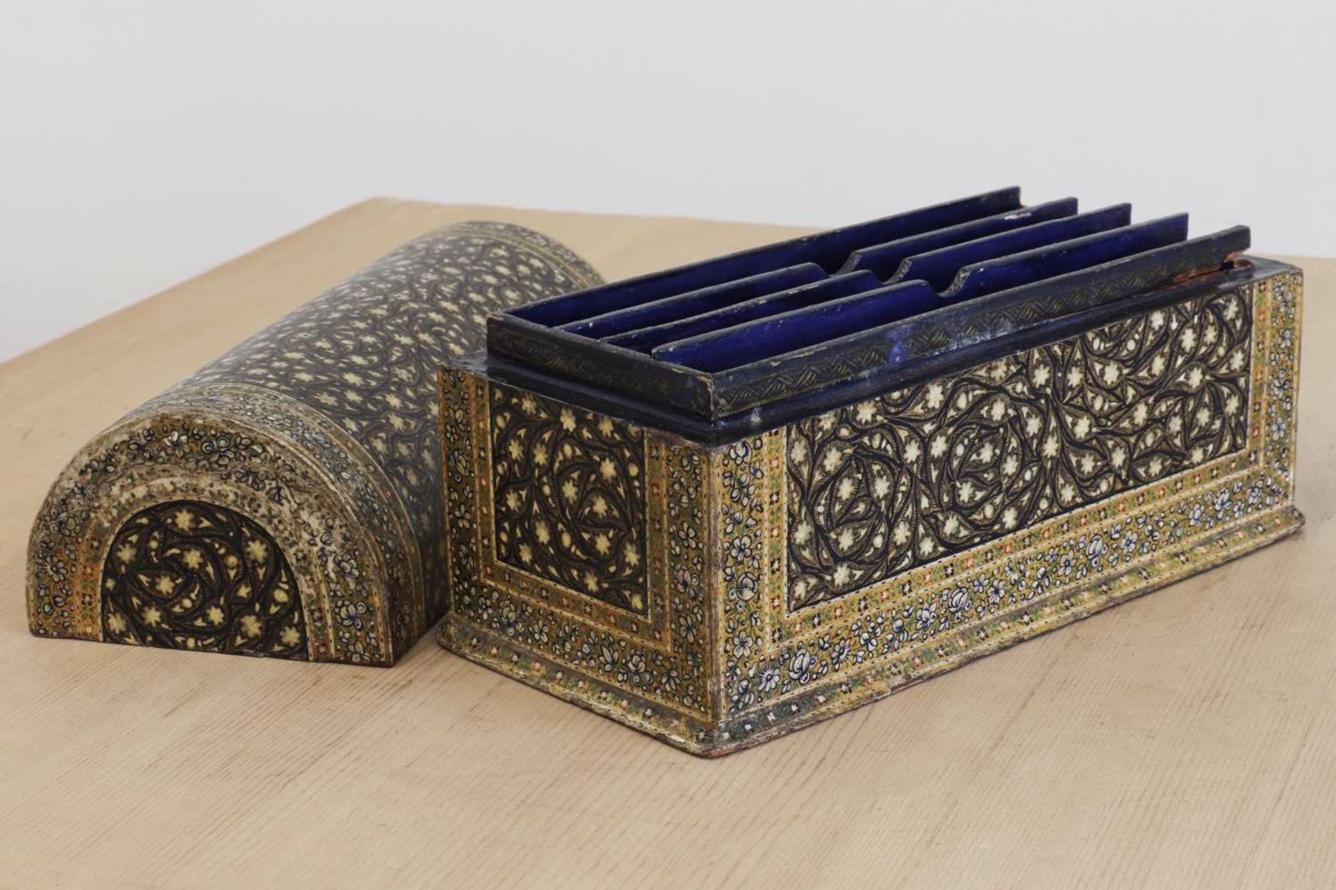 A lacquered wooden stationery box, - Image 4 of 23