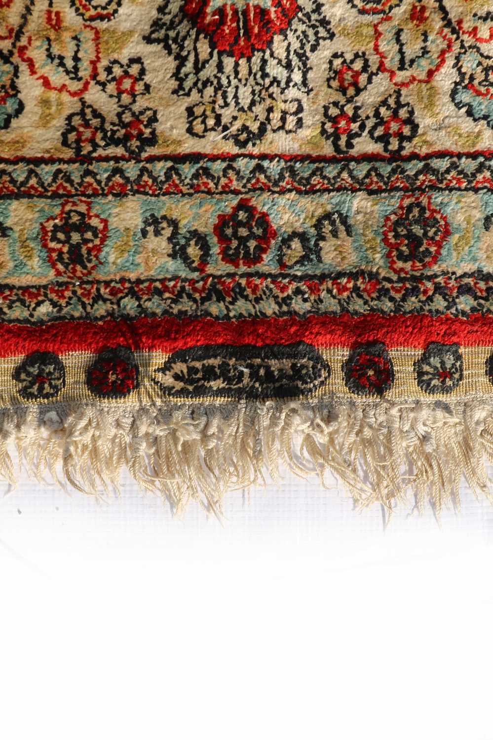 A silk Hereke rug, - Image 3 of 5