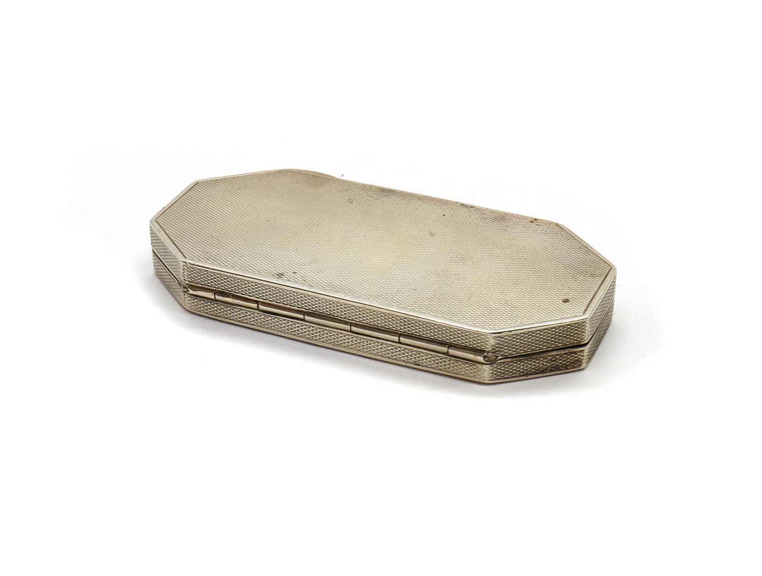 A continental enamelled sterling silver pillbox, - Image 5 of 5