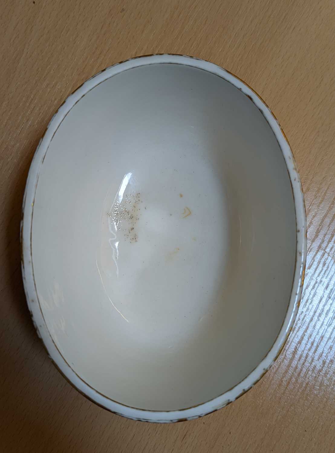 A Sevres porcelain bowl and cover - Bild 12 aus 15