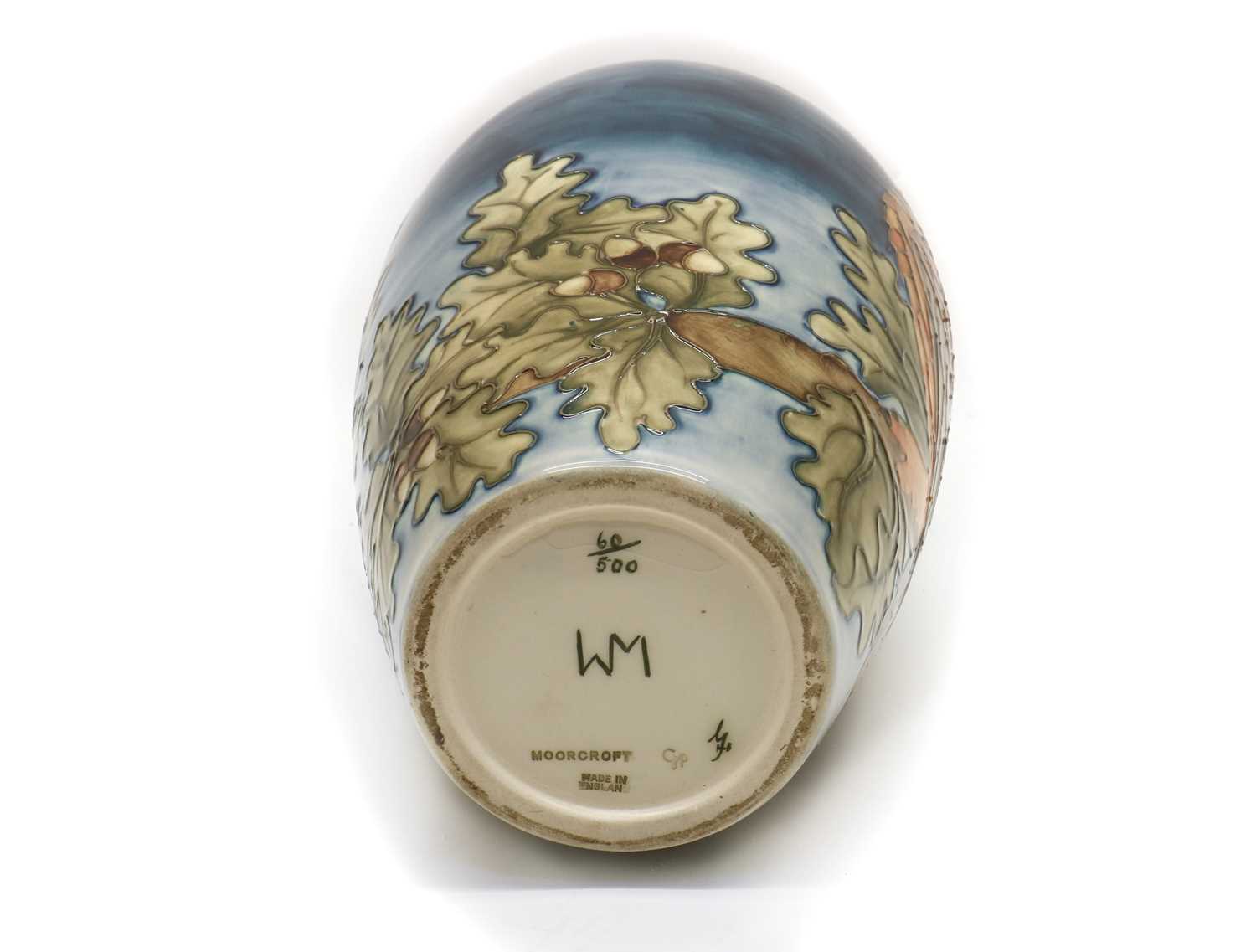 A Moorcroft pottery vase, - Bild 3 aus 10