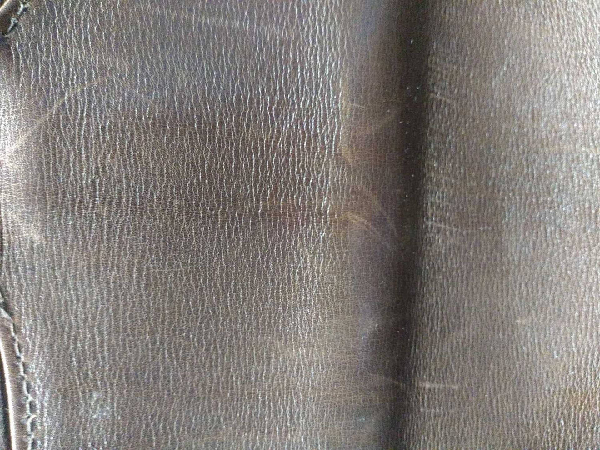 A vintage Gucci brown leather shoulder bag, - Bild 6 aus 18