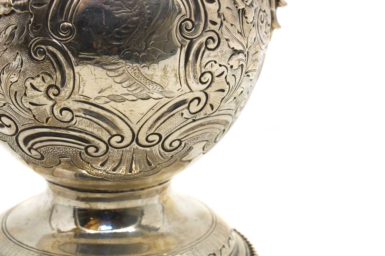 A George III silver coffee pot - Image 3 of 5