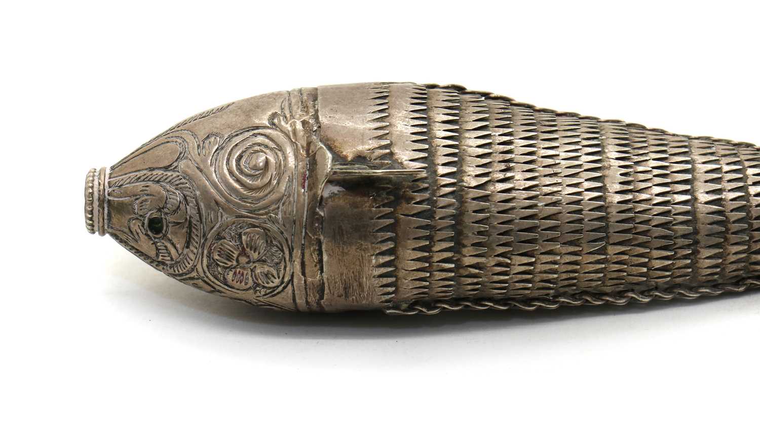 A novelty silver articulated fish - Image 3 of 4