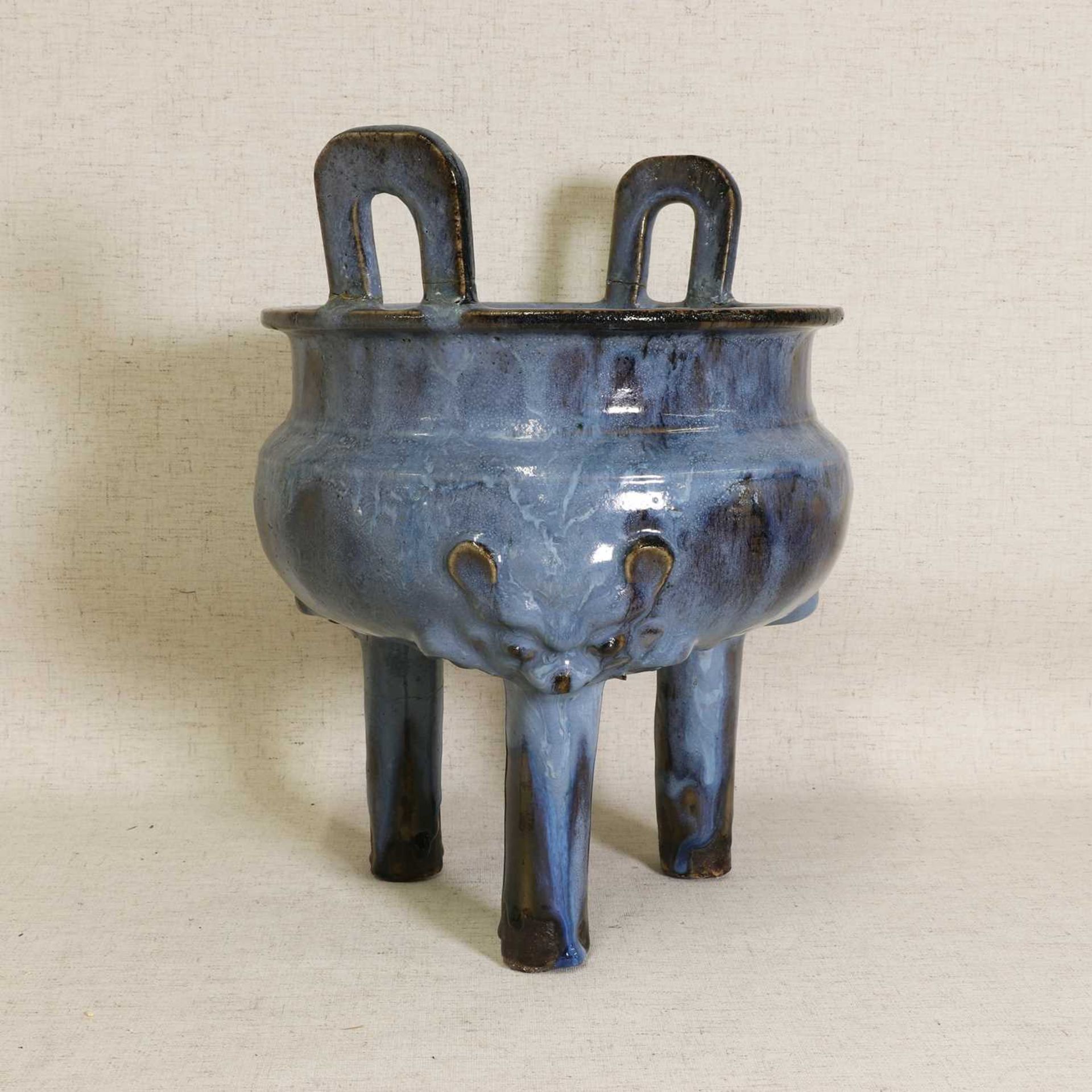 A Chinese Shiwan ware censer, - Image 3 of 4