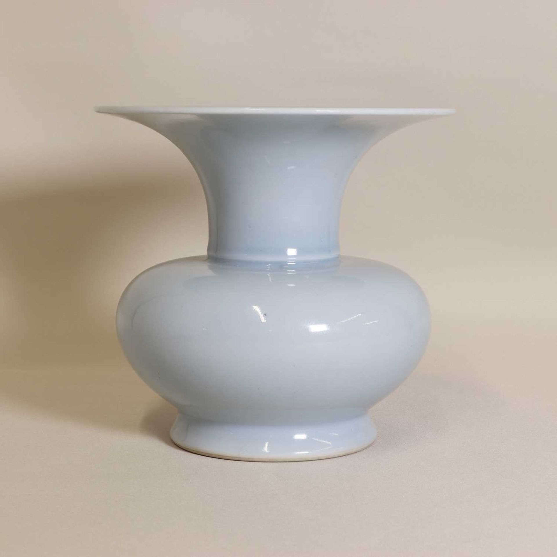 A Chinese blue-glazed zhadou, - Image 3 of 4