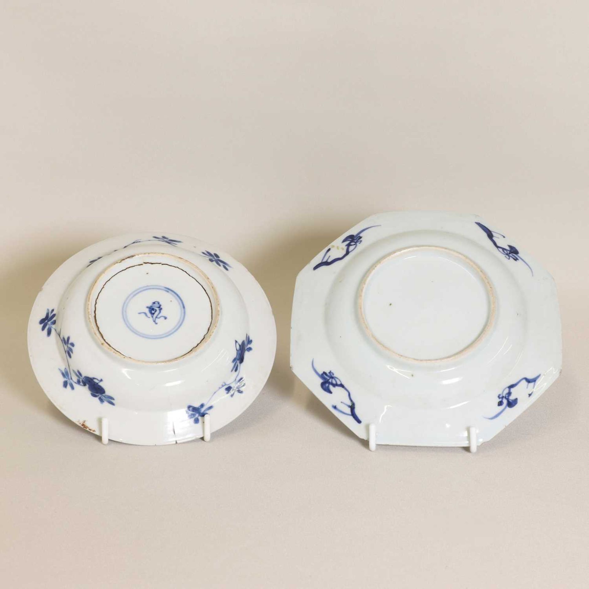 A collection of five Chinese blue and white dishes, - Image 2 of 3