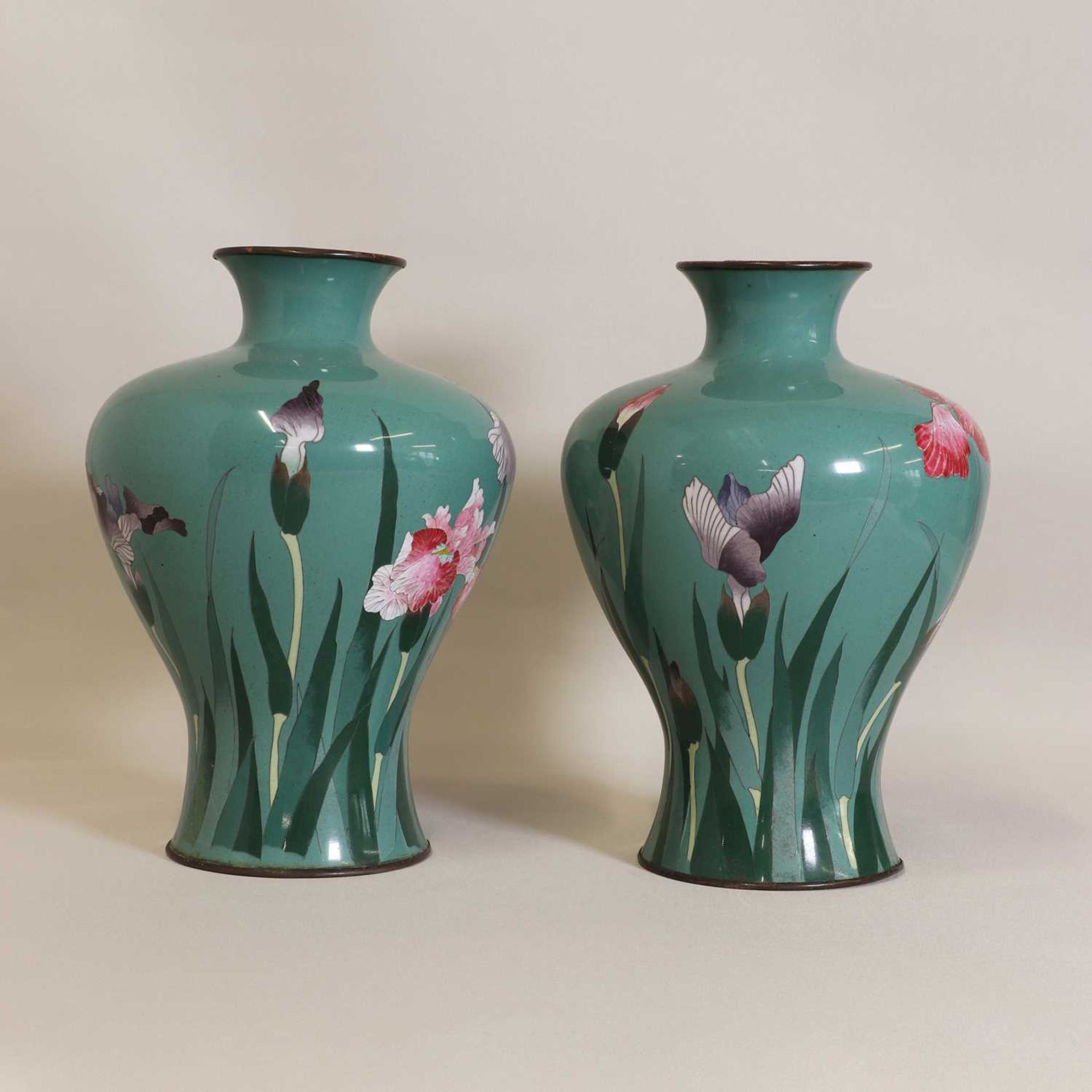 A pair of Japanese cloisonné vases, - Image 4 of 5
