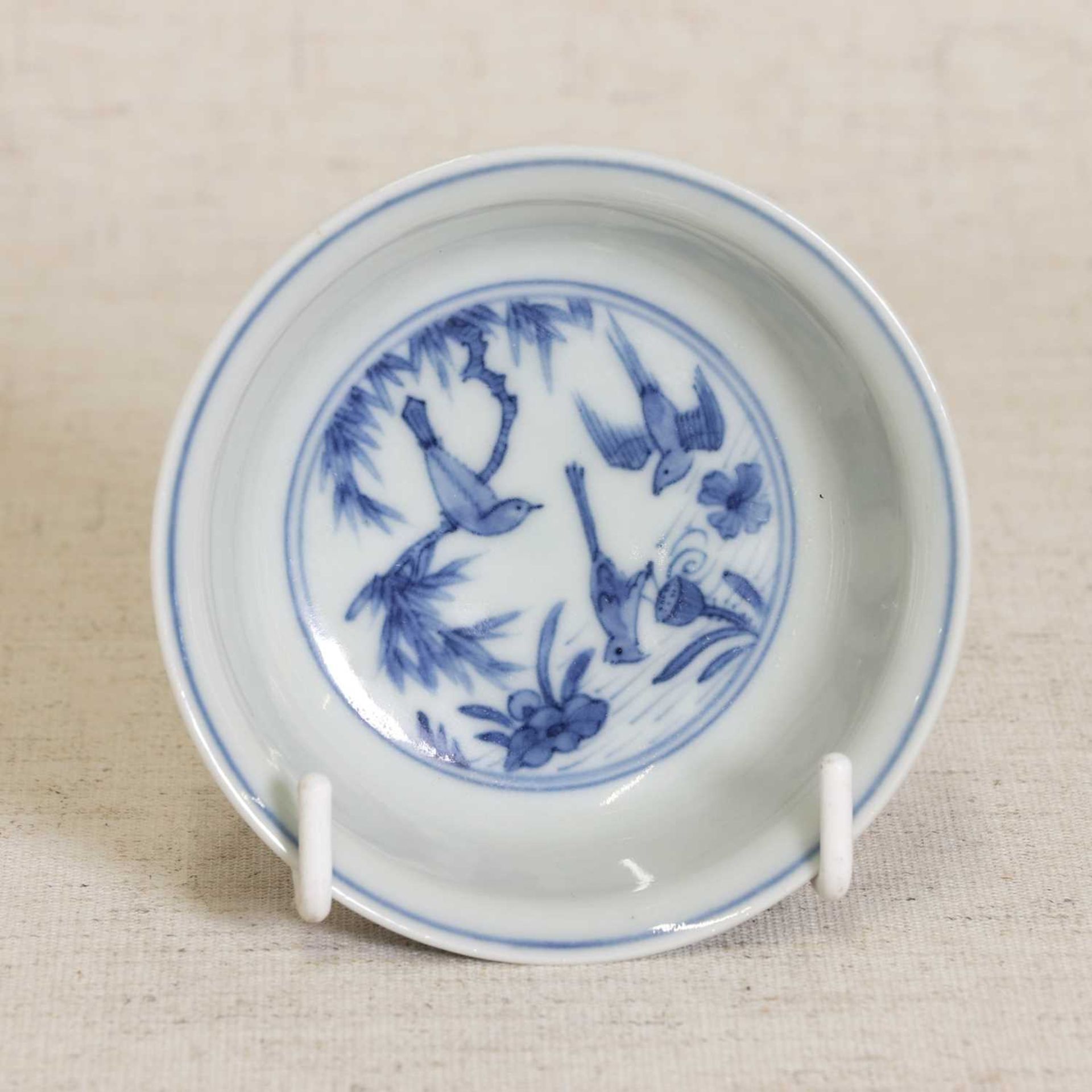 A Chinese blue and white saucer,