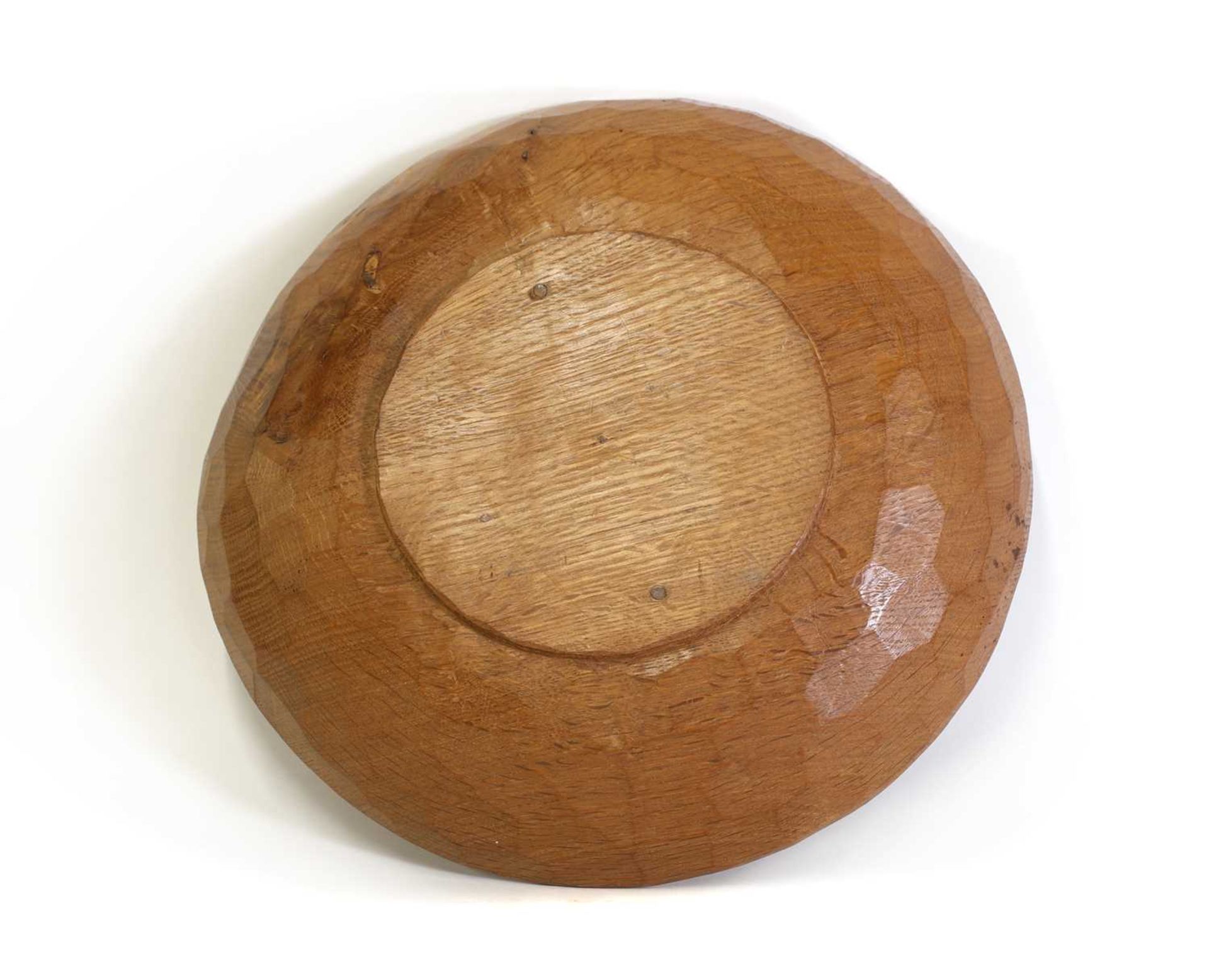 A Robert 'Mouseman' Thompson oak bowl, - Bild 3 aus 3