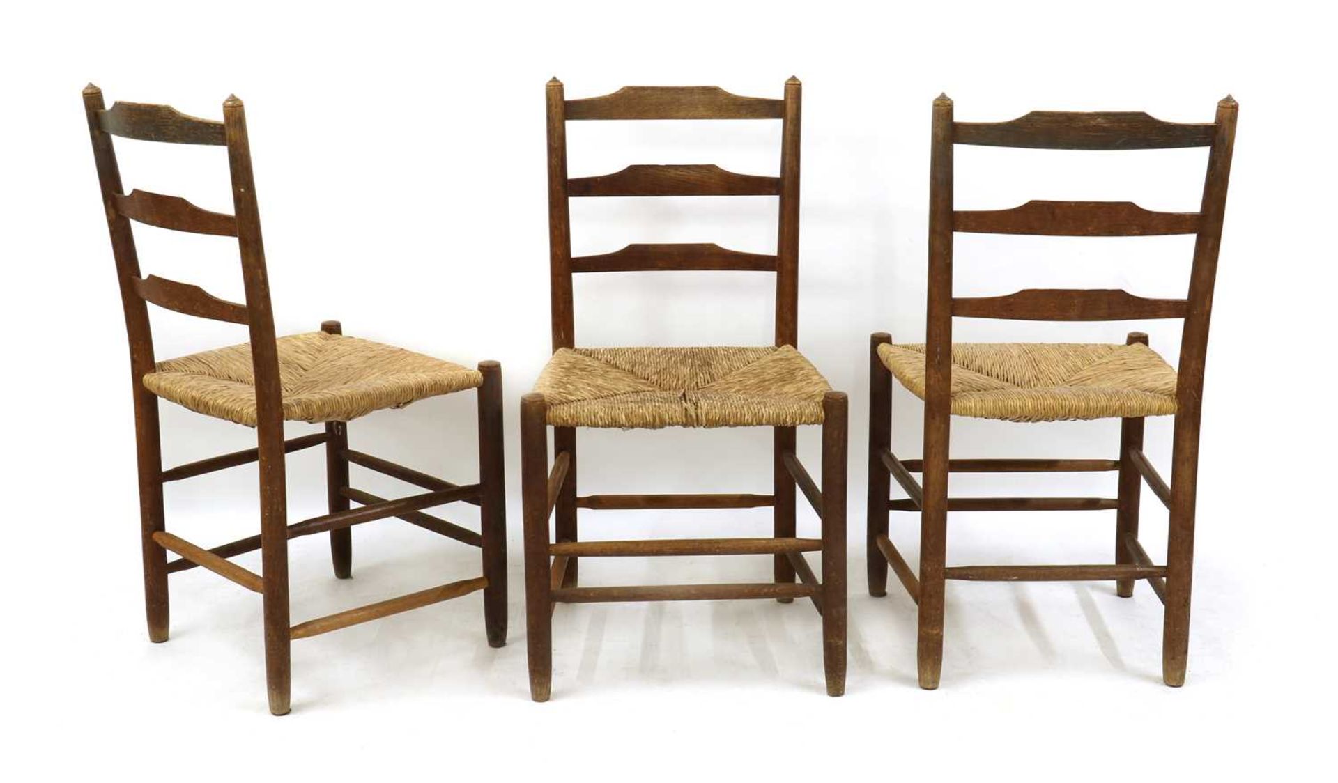 A matched set of eight Arts and Crafts 'Gimson' oak and ash ladder back chairs, - Bild 6 aus 9