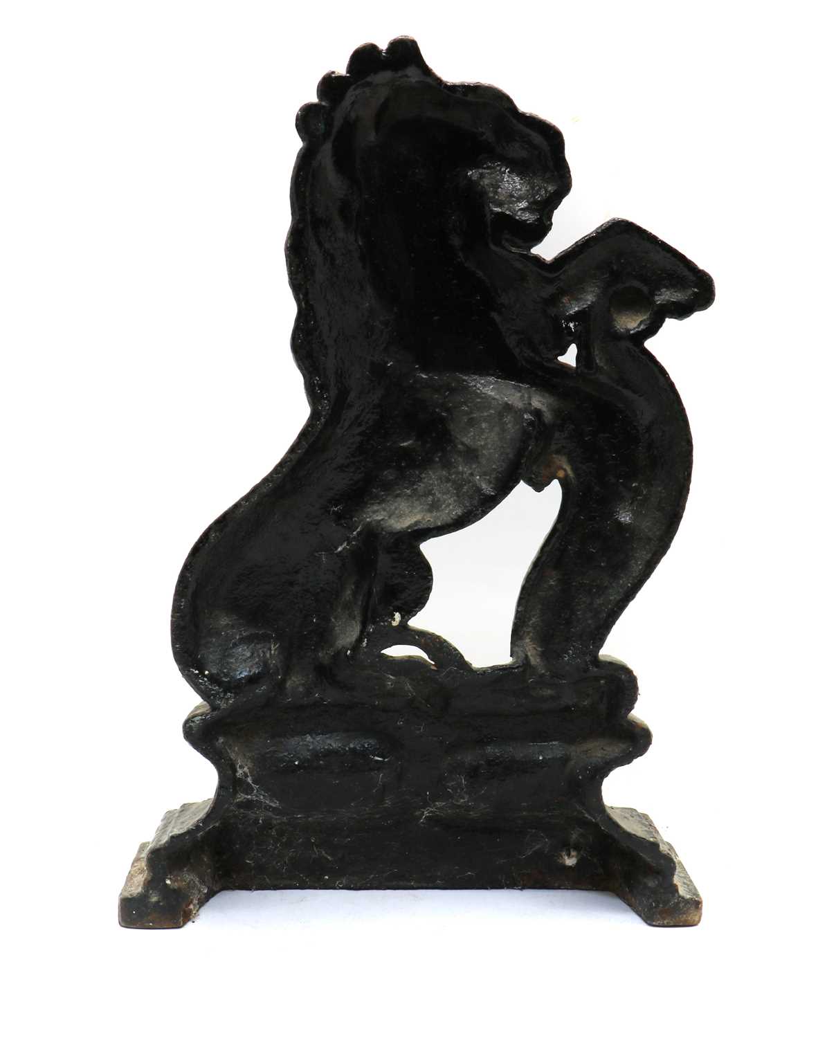 A cast iron lion rampant doorstop, - Image 2 of 2