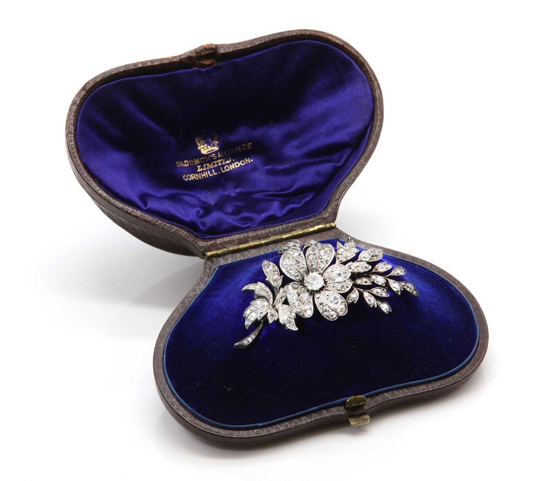 A Victorian diamond set spray brooch, - Bild 3 aus 5