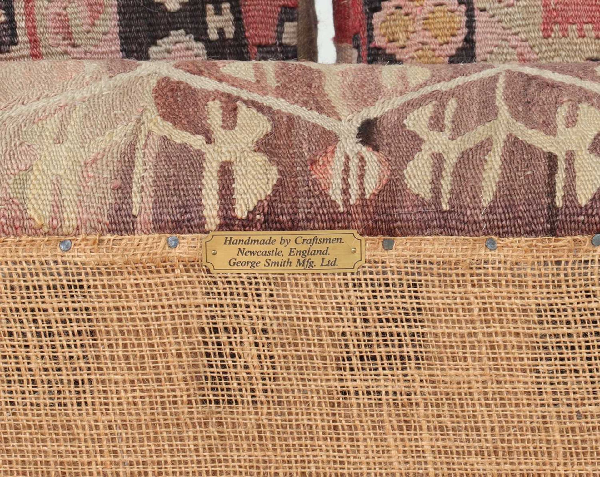 A pair of kilim-upholstered sofas, - Bild 10 aus 24