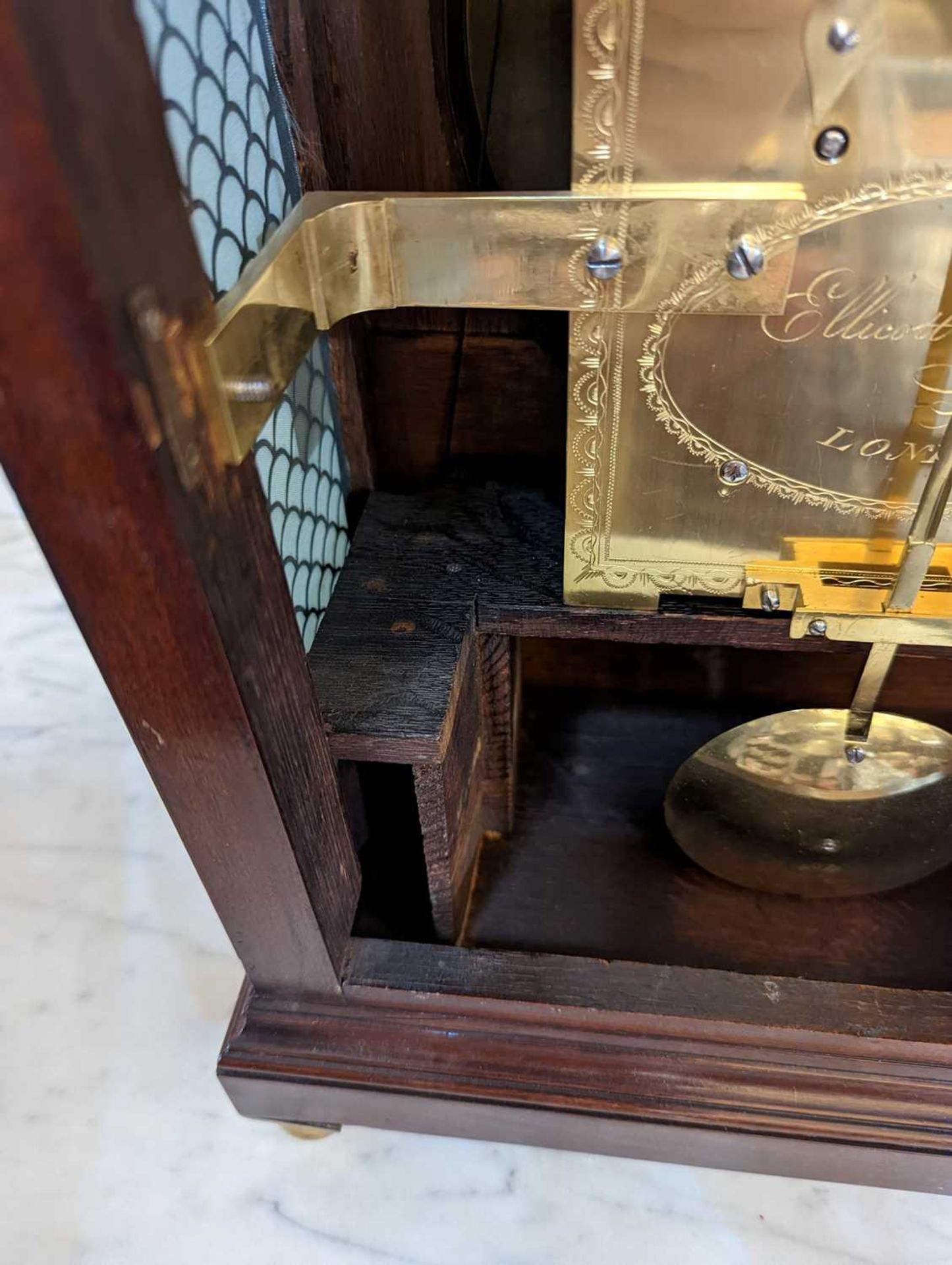 A George III mahogany eight-day repeating bracket clock, - Bild 10 aus 15