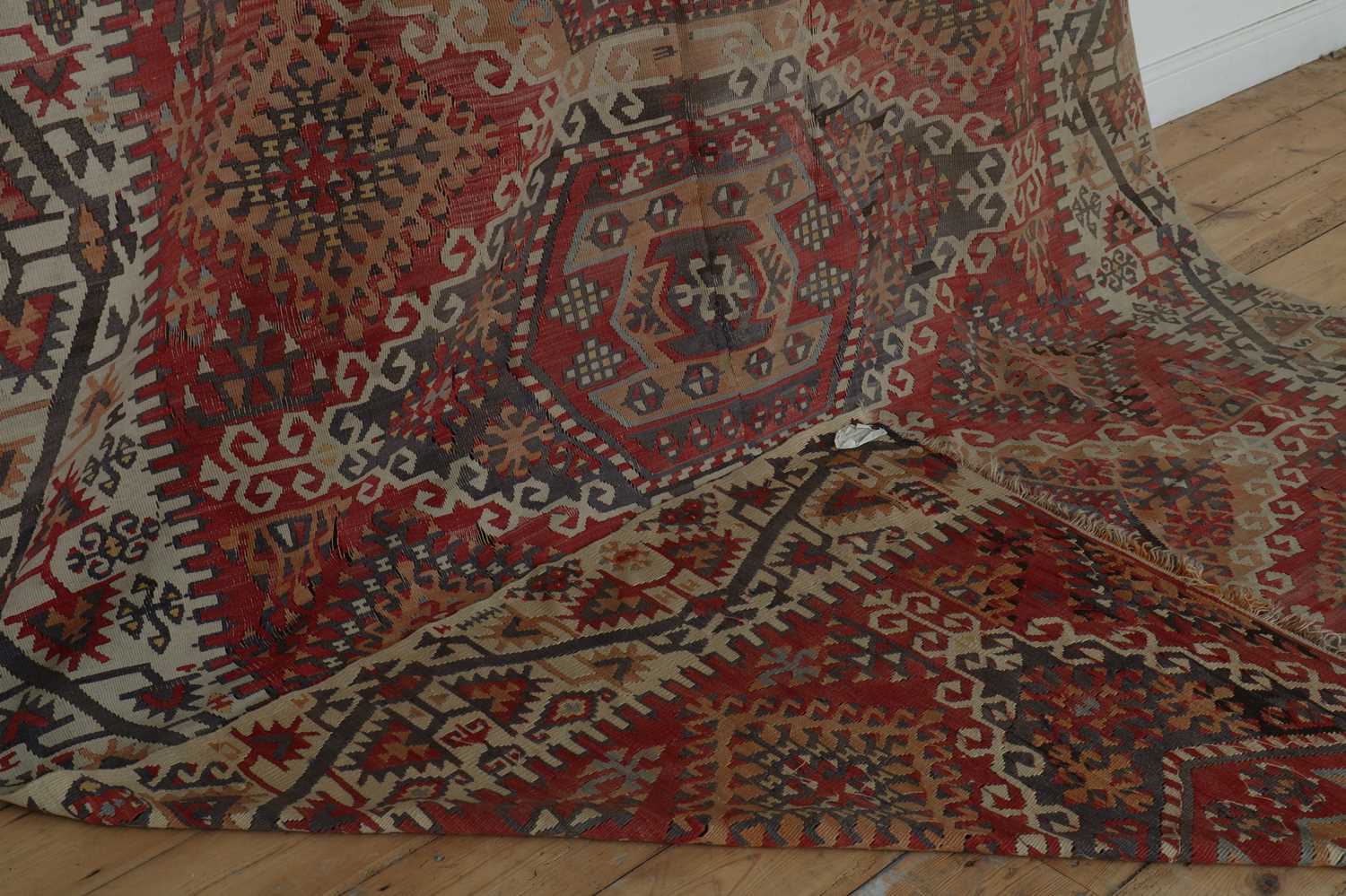 A Kilim flatweave wool carpet, - Image 4 of 20