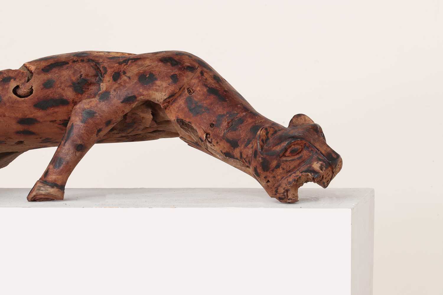 An African root carving of a leopard, - Image 4 of 4