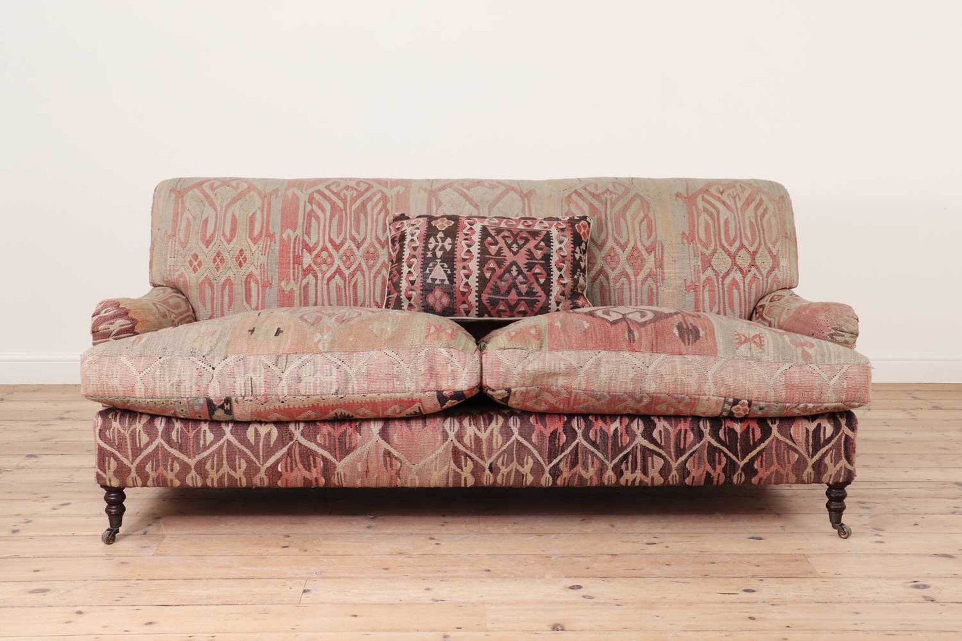 A pair of kilim-upholstered sofas, - Bild 6 aus 24