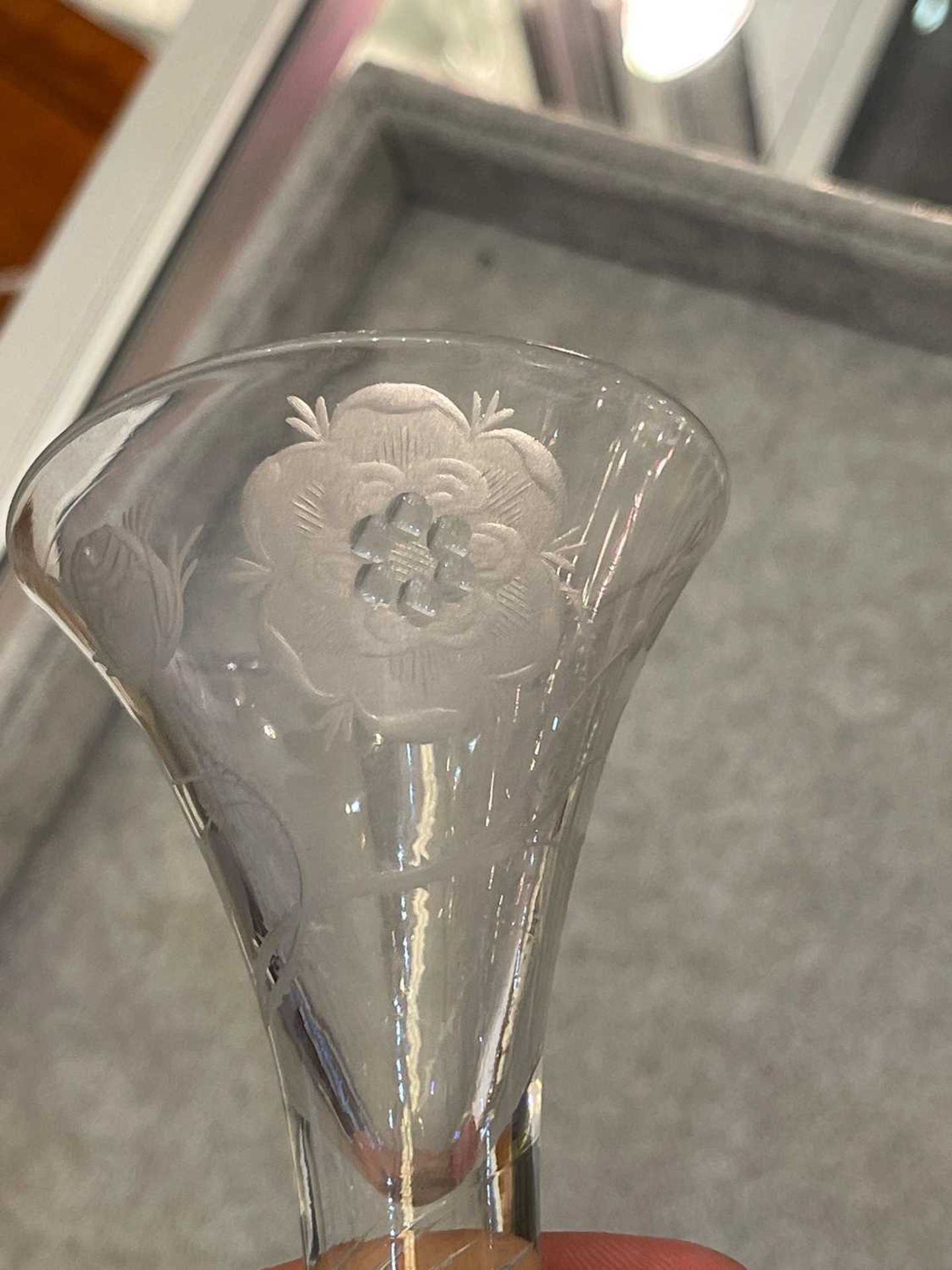 A Jacobite wine glass, - Bild 9 aus 11