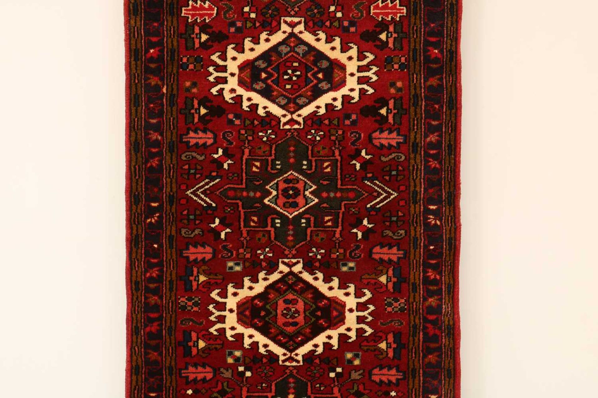 A Persian Heriz wool runner, - Bild 2 aus 4