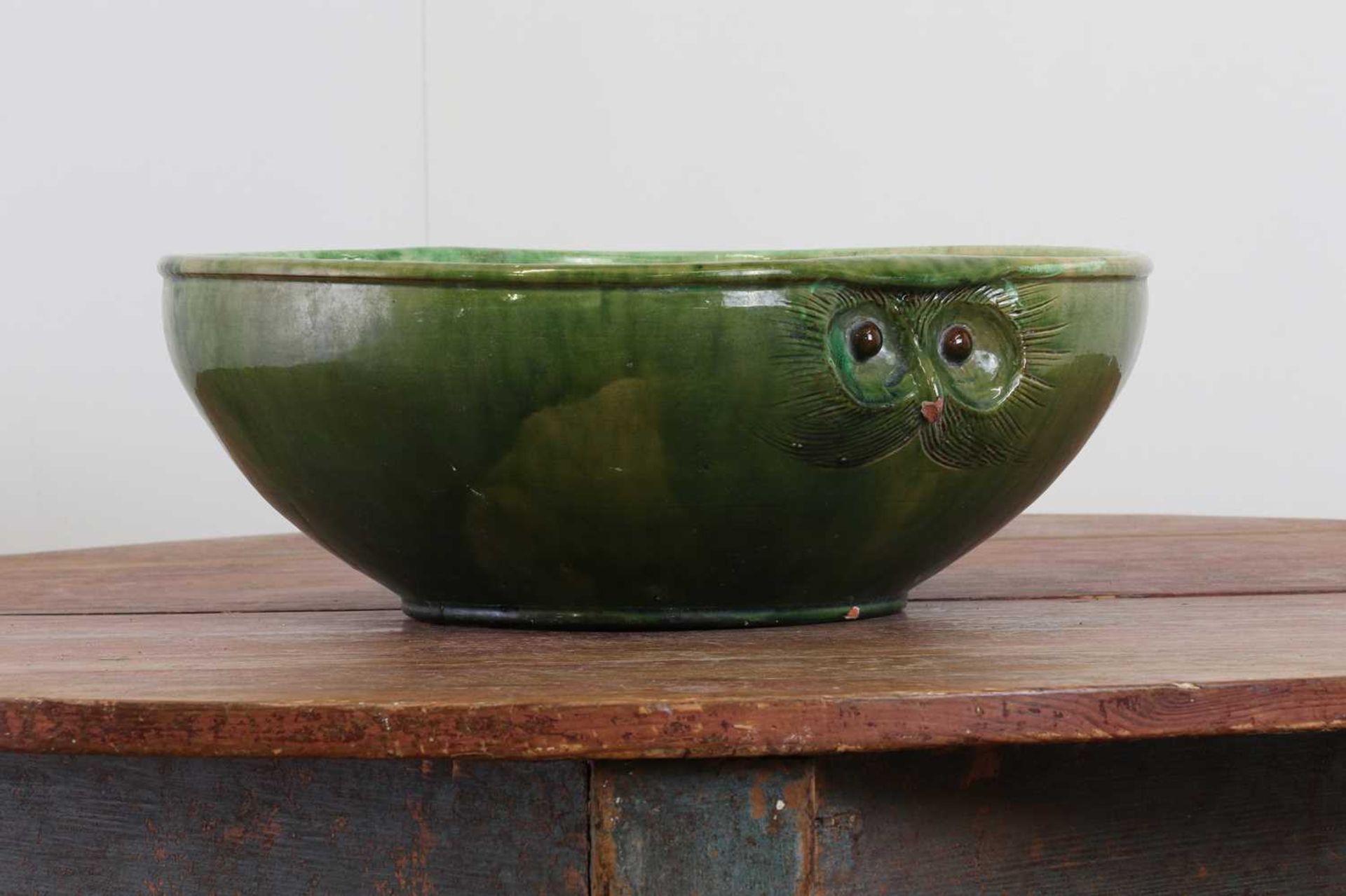 A large green-glazed stoneware owl-form bowl, - Image 2 of 5