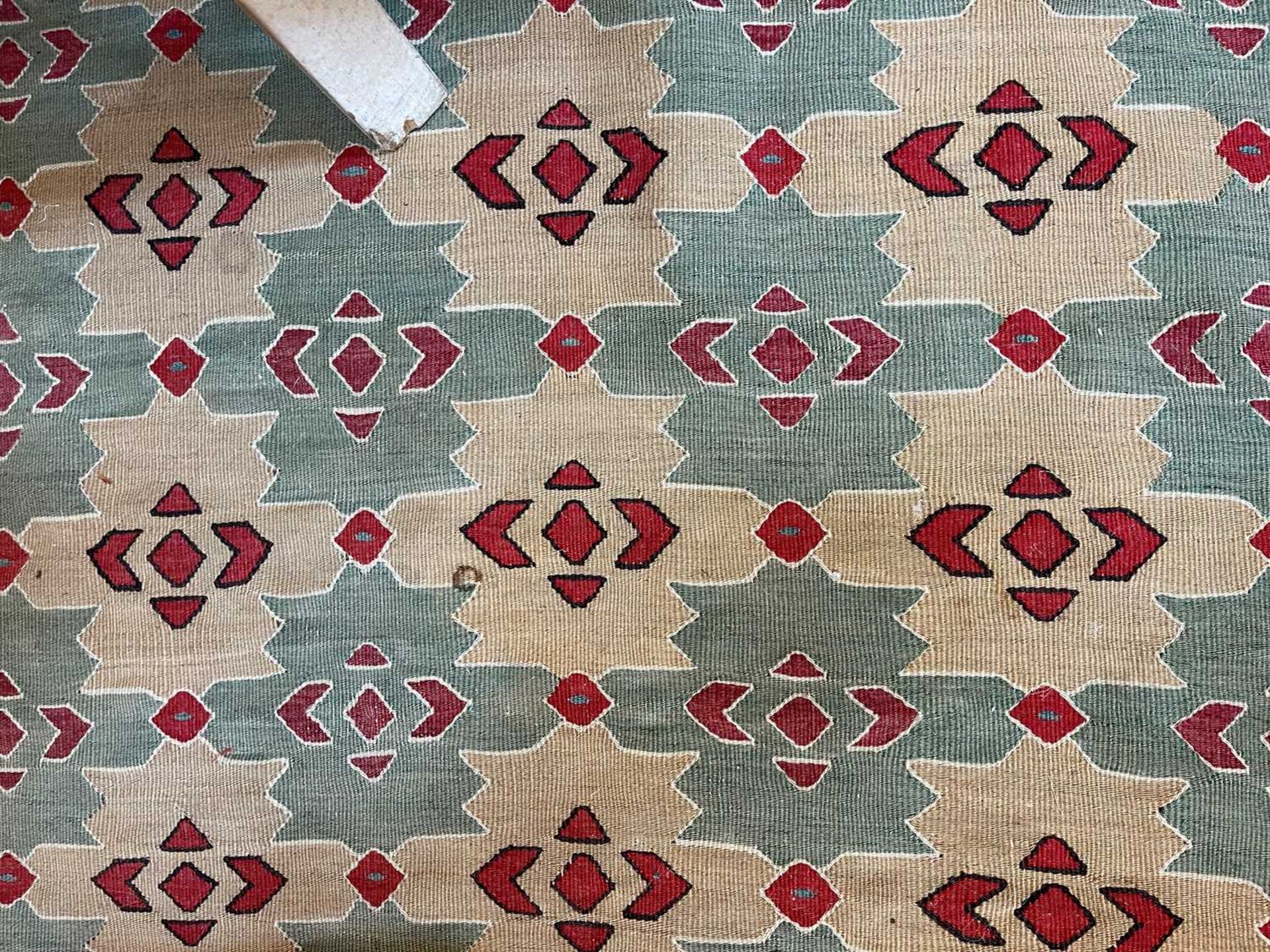 A Senneh kilim wool carpet, - Bild 13 aus 20