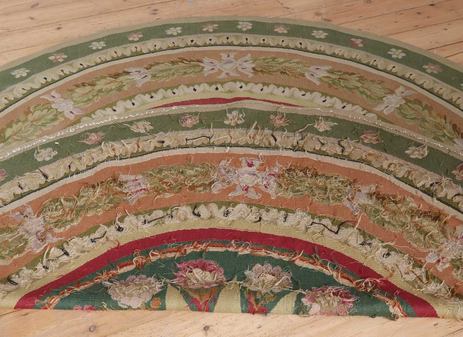 An Aubusson wool carpet, - Image 4 of 5