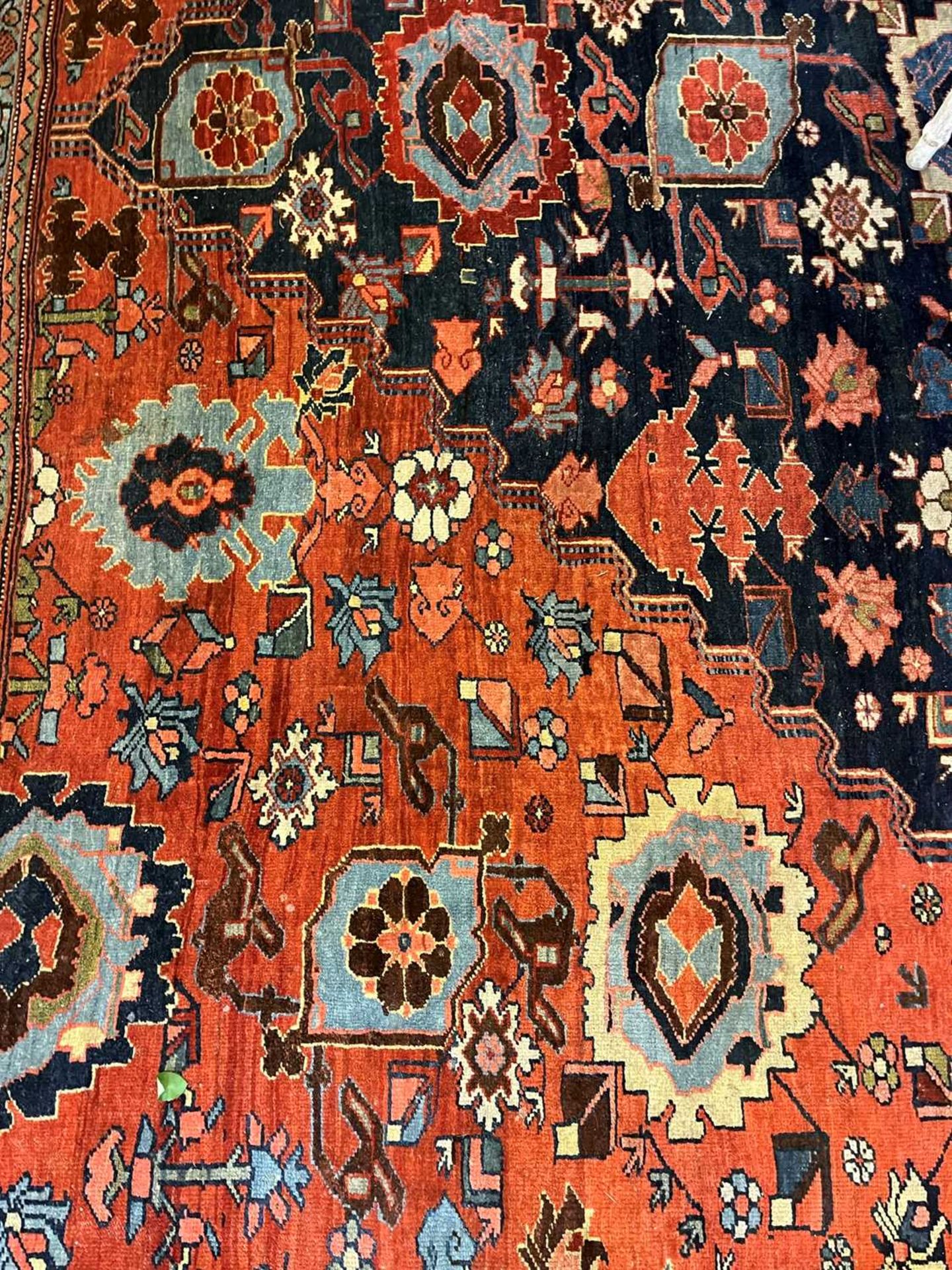 A large Persian wool carpet, - Bild 8 aus 28