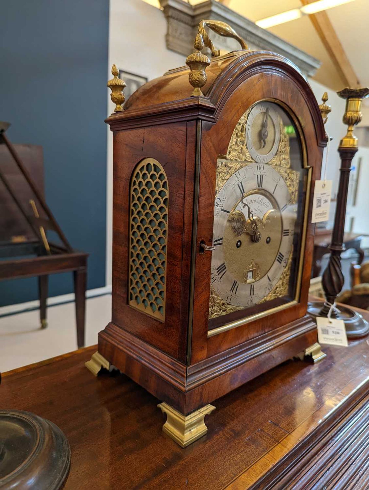 A George III mahogany cased bracket clock, - Bild 9 aus 21