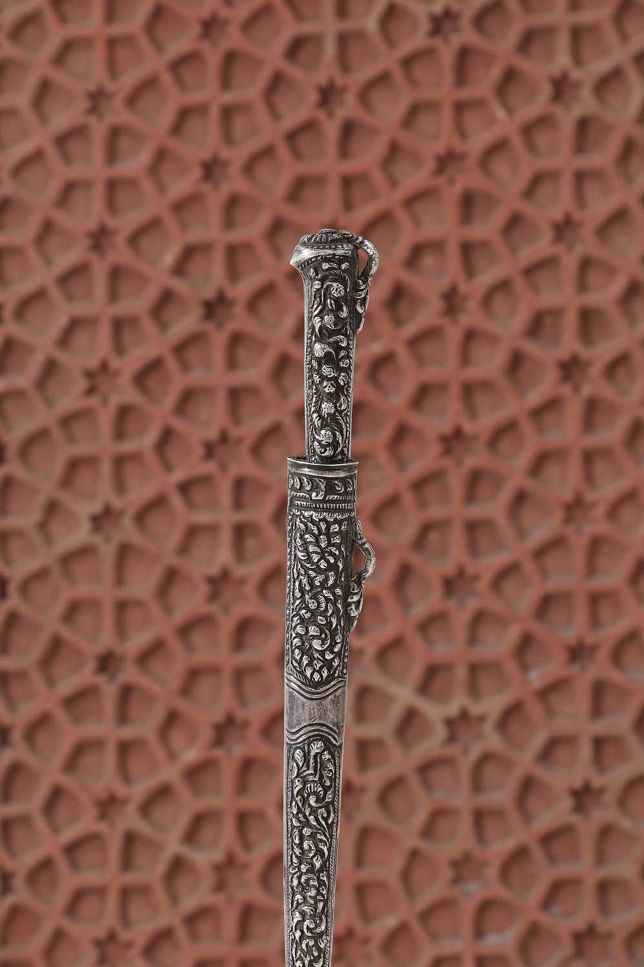 An Ottoman silver-mounted kard, - Bild 3 aus 12