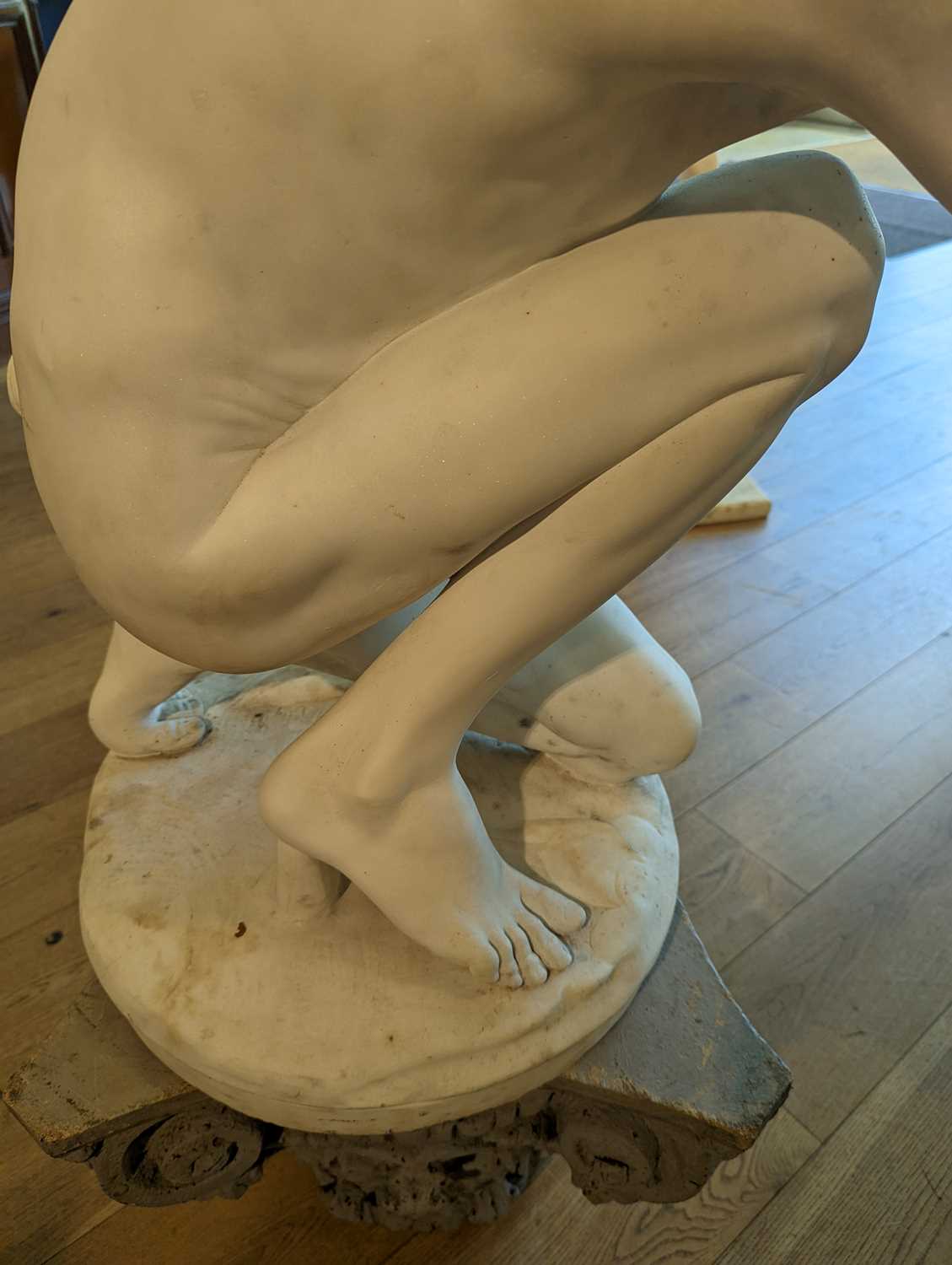 A marble figure of a crouching faun, - Image 34 of 34
